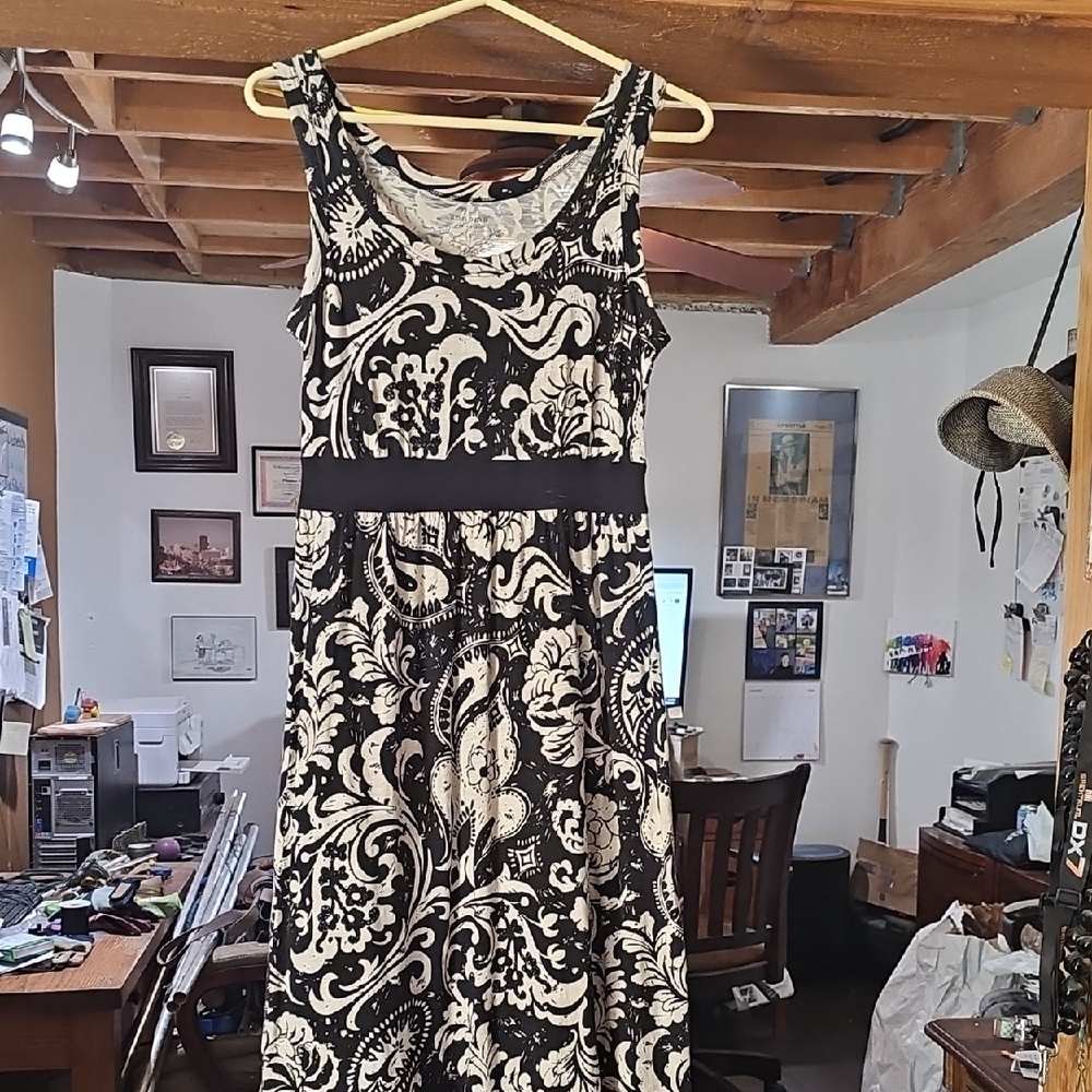 Sonoma Black and Cream Paisley Dress